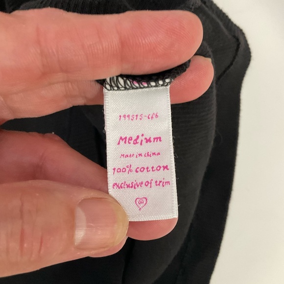 Victoria’s Secret PJ Set; Black Ribbed Tank Faux Pearls/Bow; Pink Circle Pants M - Picture 3 of 16